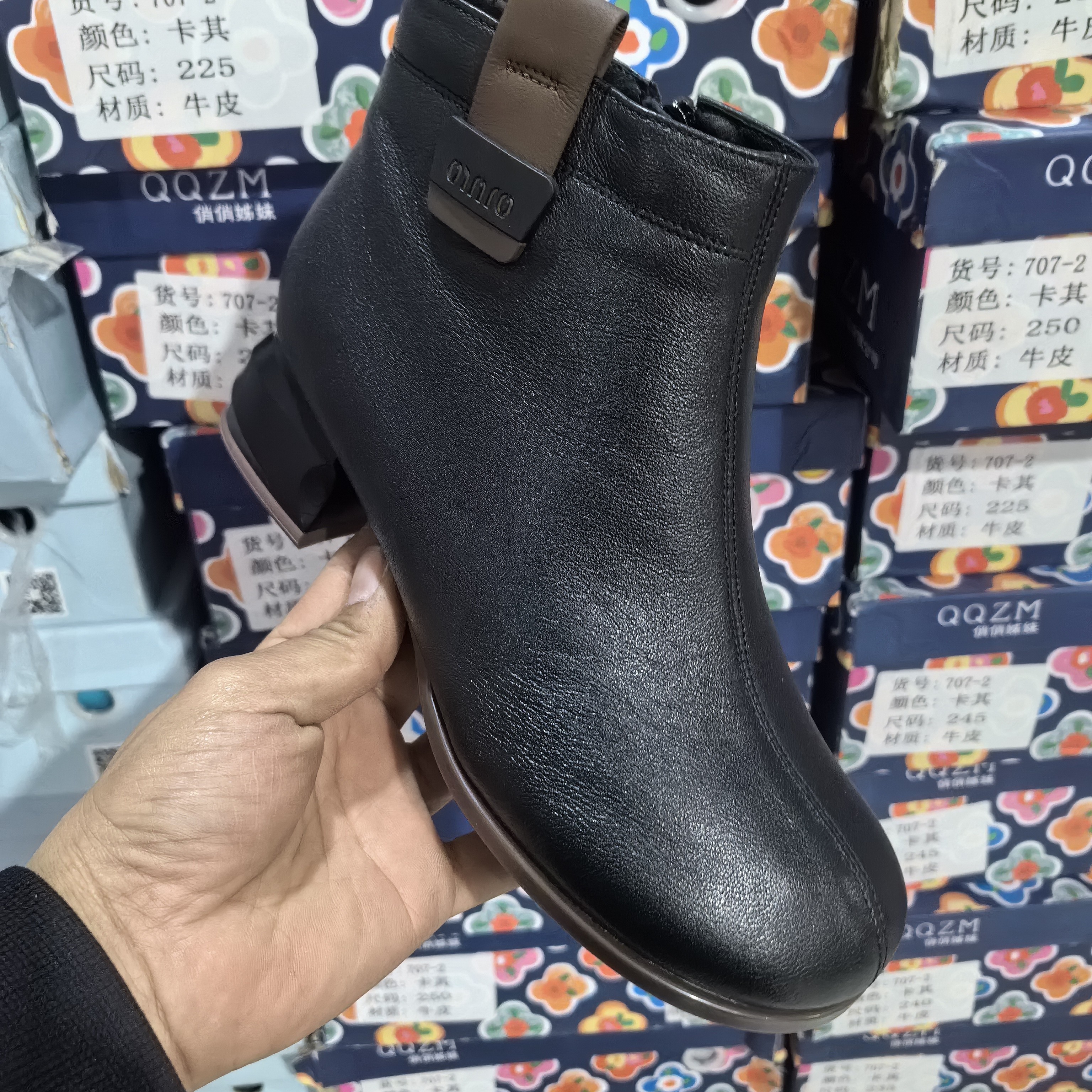 头层羊皮566332百搭马丁靴