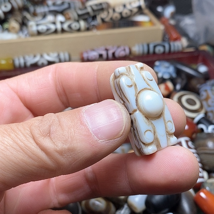 玛瑙/玉髓颈饰未镶嵌19