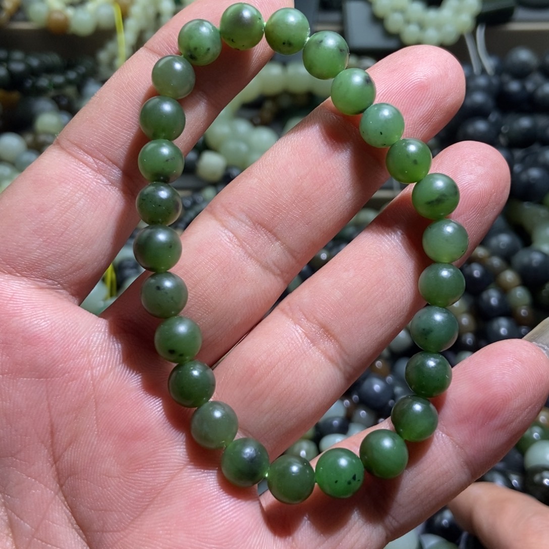 项链未镶嵌和田玉（糖玉）
