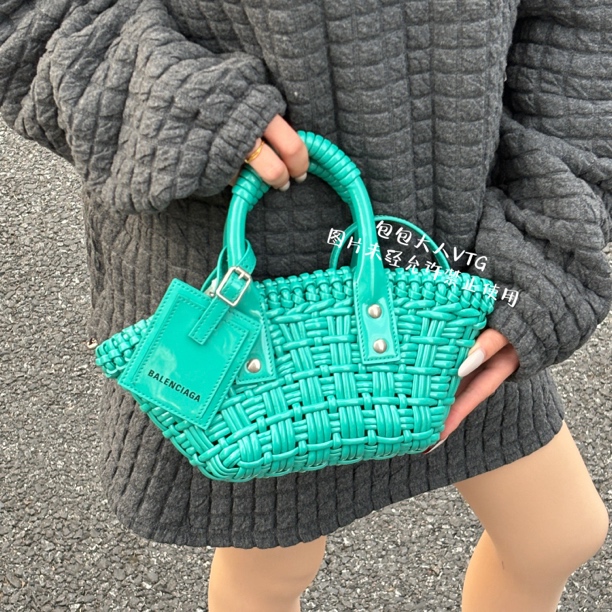 99新 Balenciaga/巴黎世家 湖水绿编制菜篮子手提单肩包