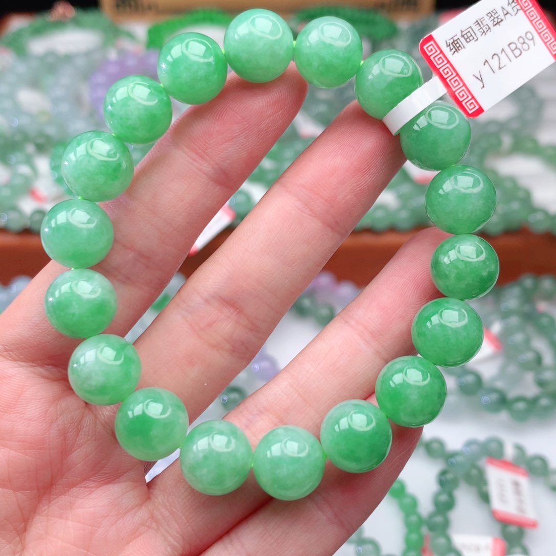 翡翠手链未镶嵌翡翠10.9mm