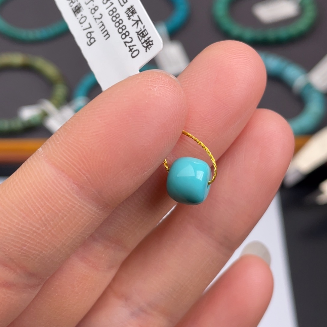 未镶嵌绿松石珠宝奇石