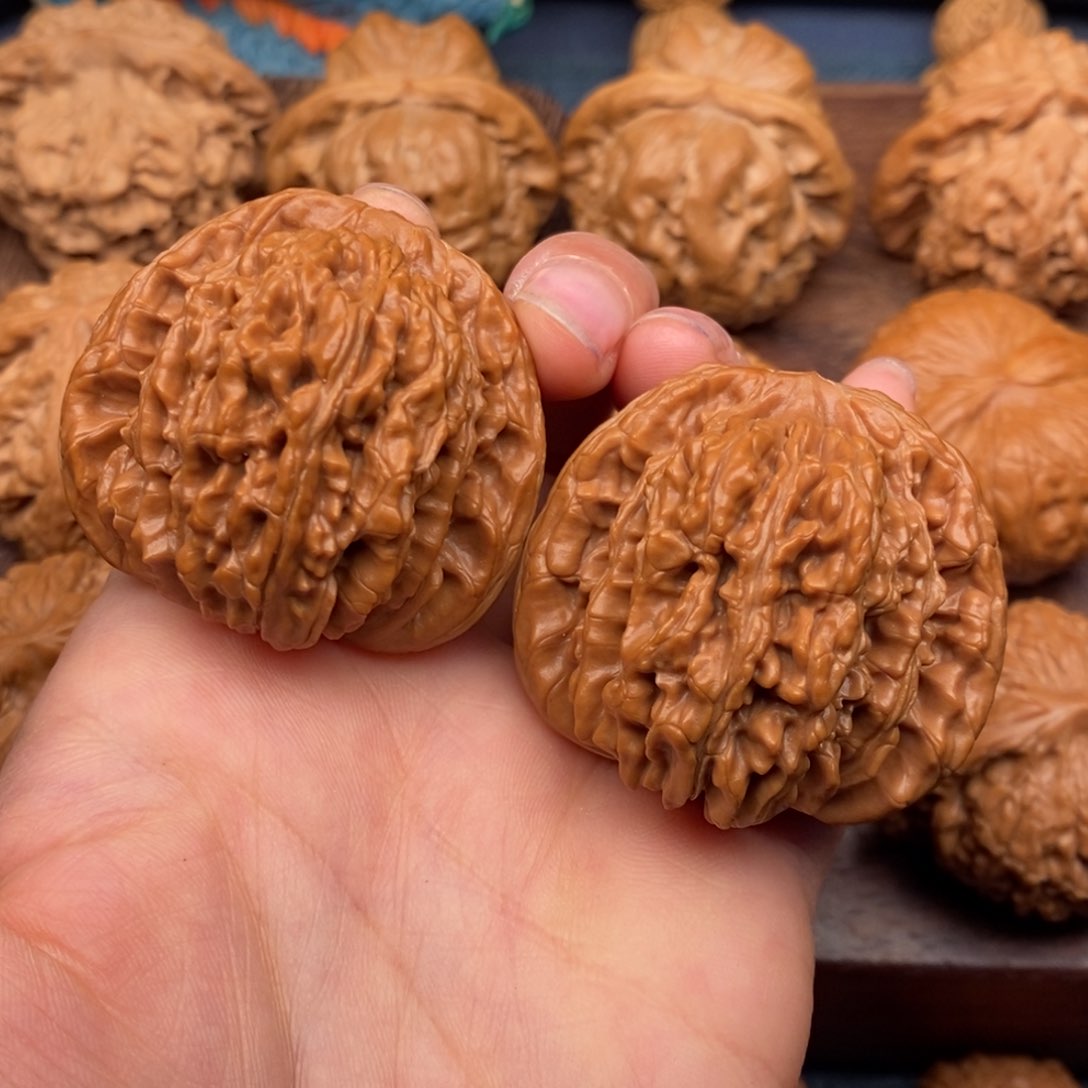 文玩核桃把件42精品平谷楼