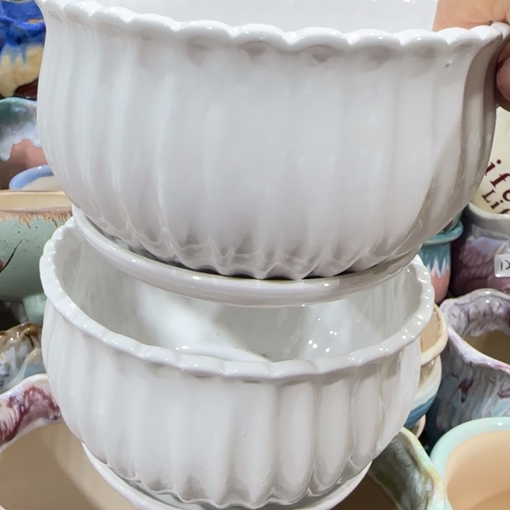 凑9块包邮，有孔，陶瓷花盆