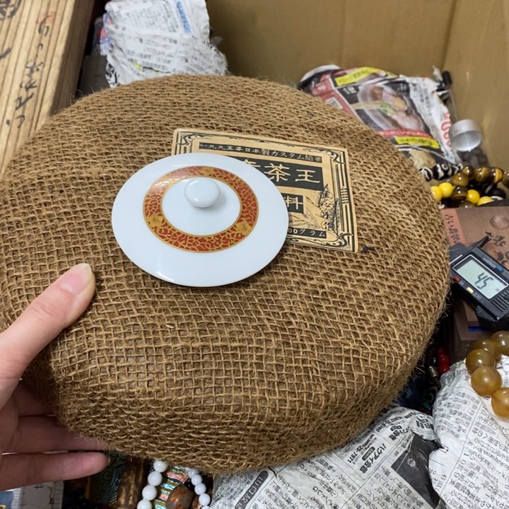 瓷片哈中古工艺品一件