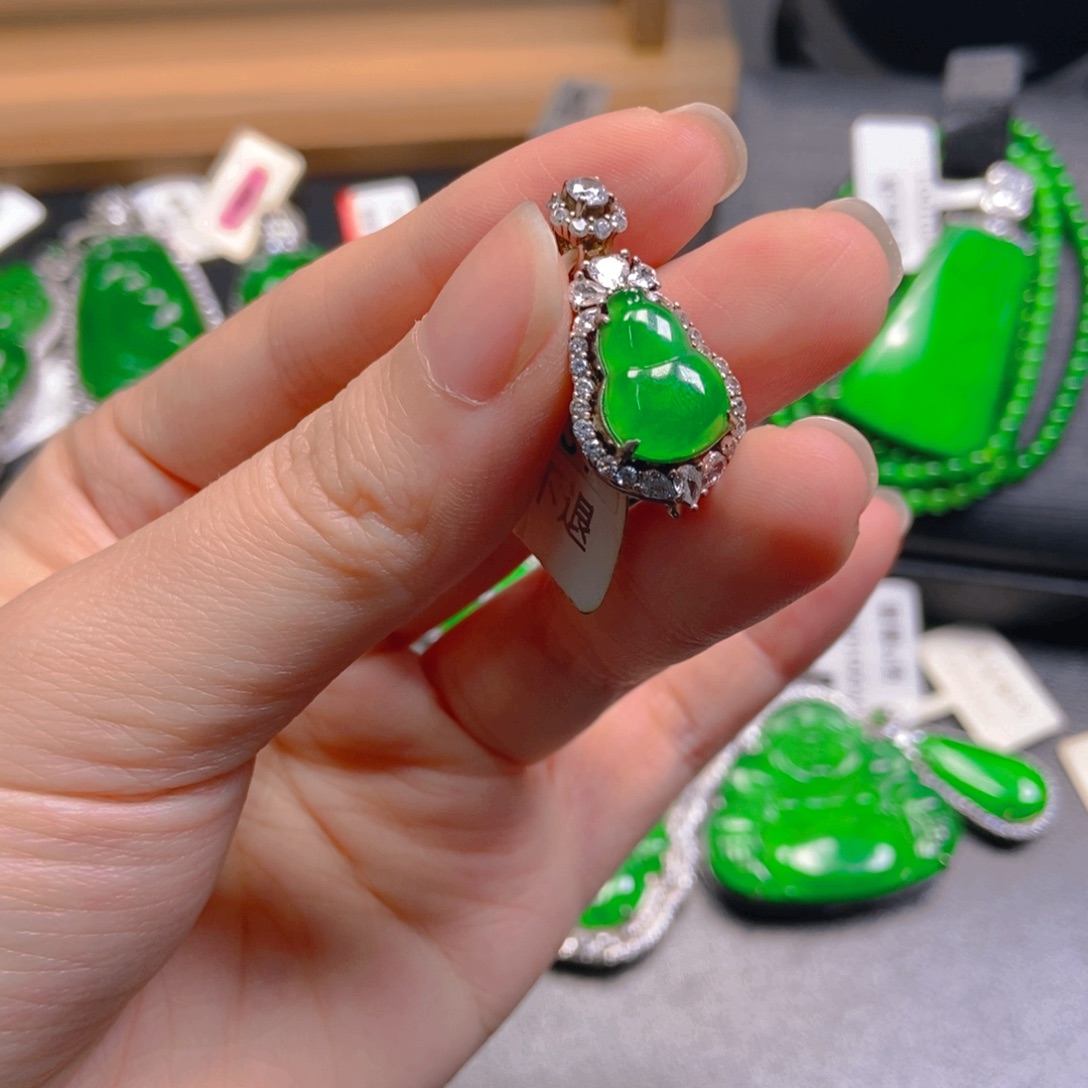 翡翠银S925镶嵌吊坠(不含链)