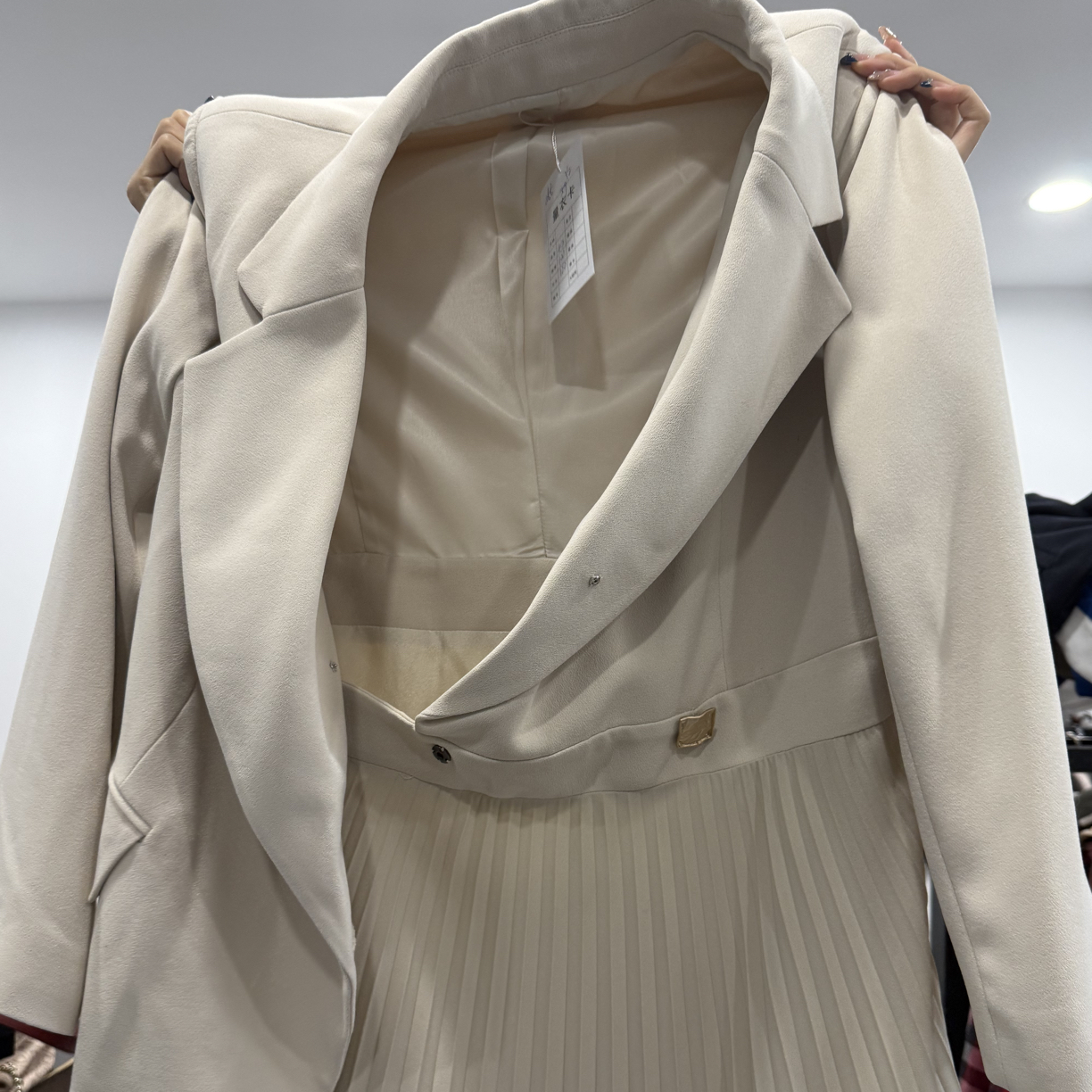 99新 Alexander McQueen/亚历山大·麦昆 时尚休闲百搭