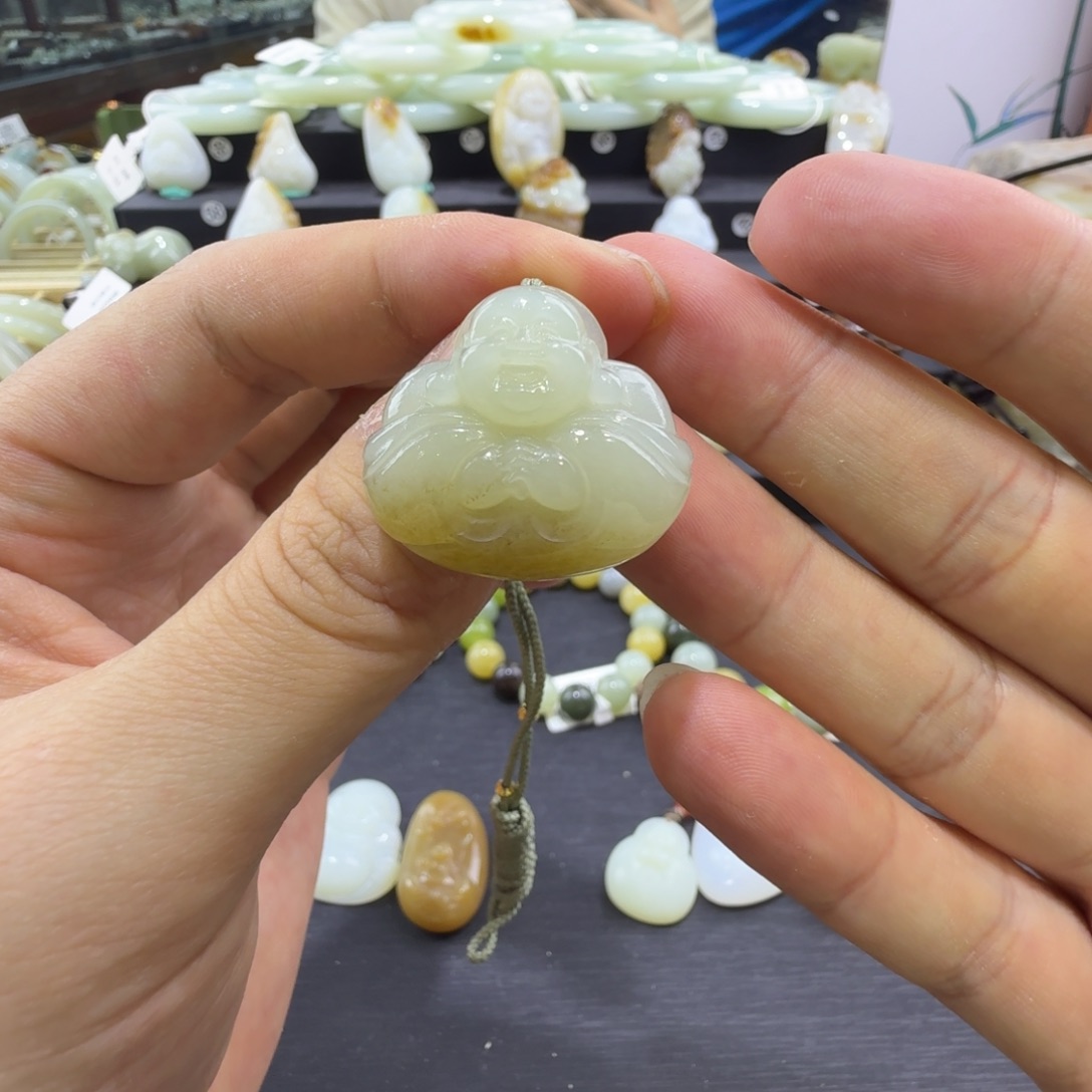 和田玉未镶嵌吊坠(赠链)新疆和田玉佛公