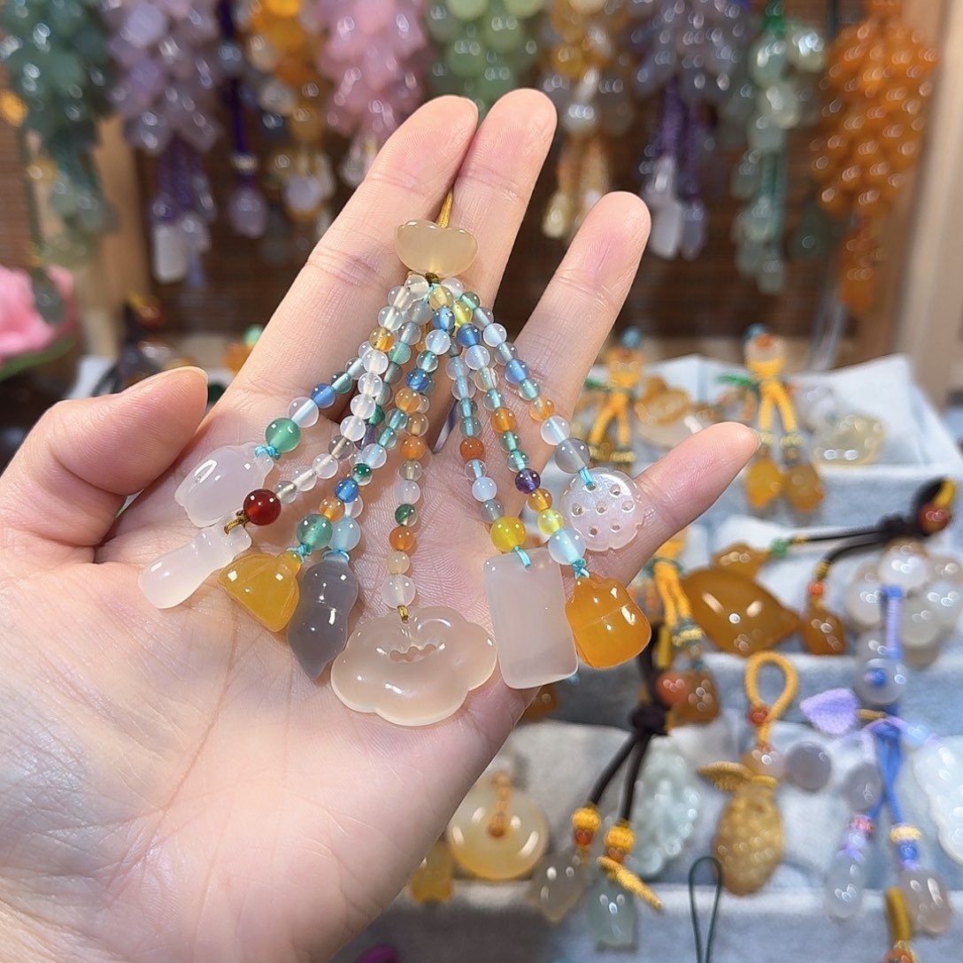 玛瑙/玉髓手机挂件未镶嵌