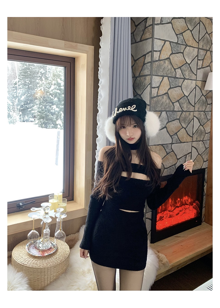JUJU 雪场辣妹/秋冬黑色一字肩包臀毛衣裙水貂毛针织连衣裙