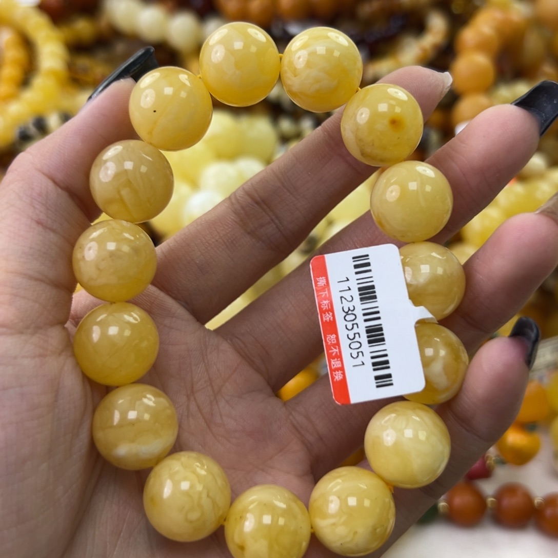 琥珀珠宝奇石未镶嵌