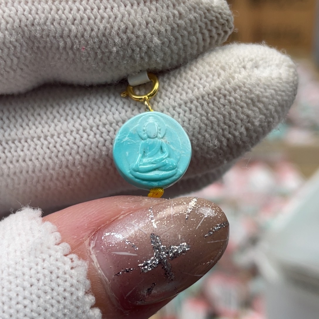 绿松石未镶嵌挂件