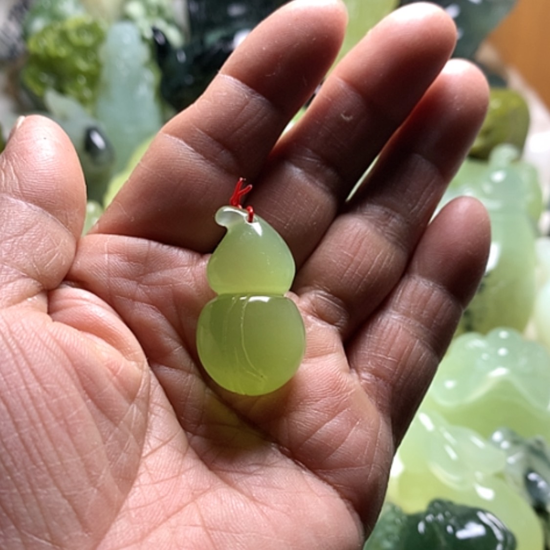 【闪购商品】合金蛇纹石玉颈饰