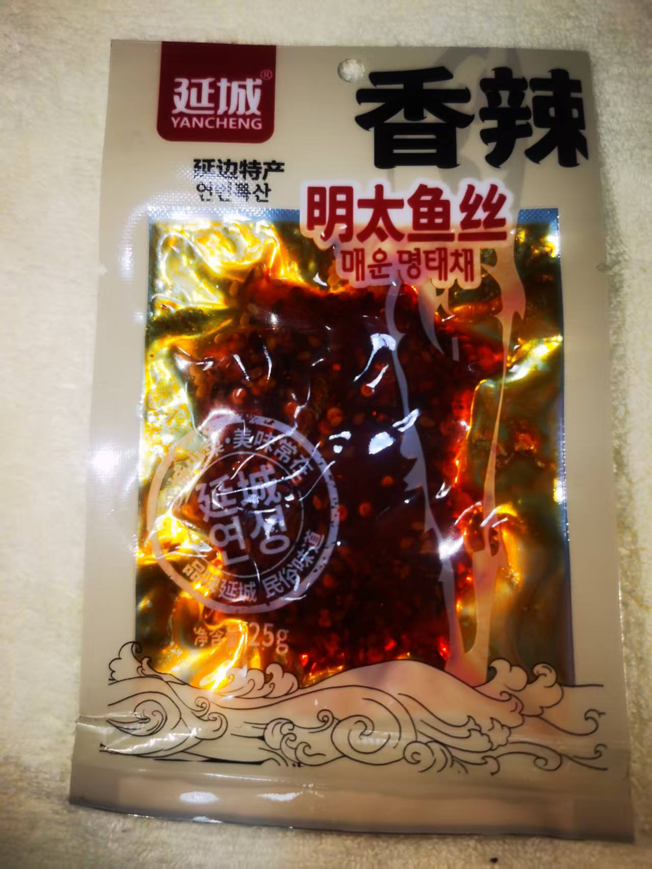 延边香辣明太鱼丝/即食下酒菜/香辣甜辣零食/（拍1拆6保11袋）