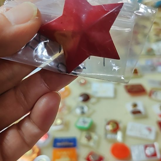 从***始像章品相非常不错的