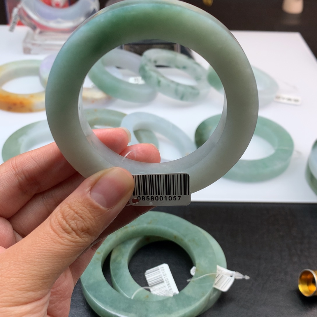 定制翡翠手镯未镶嵌双*徐手镯