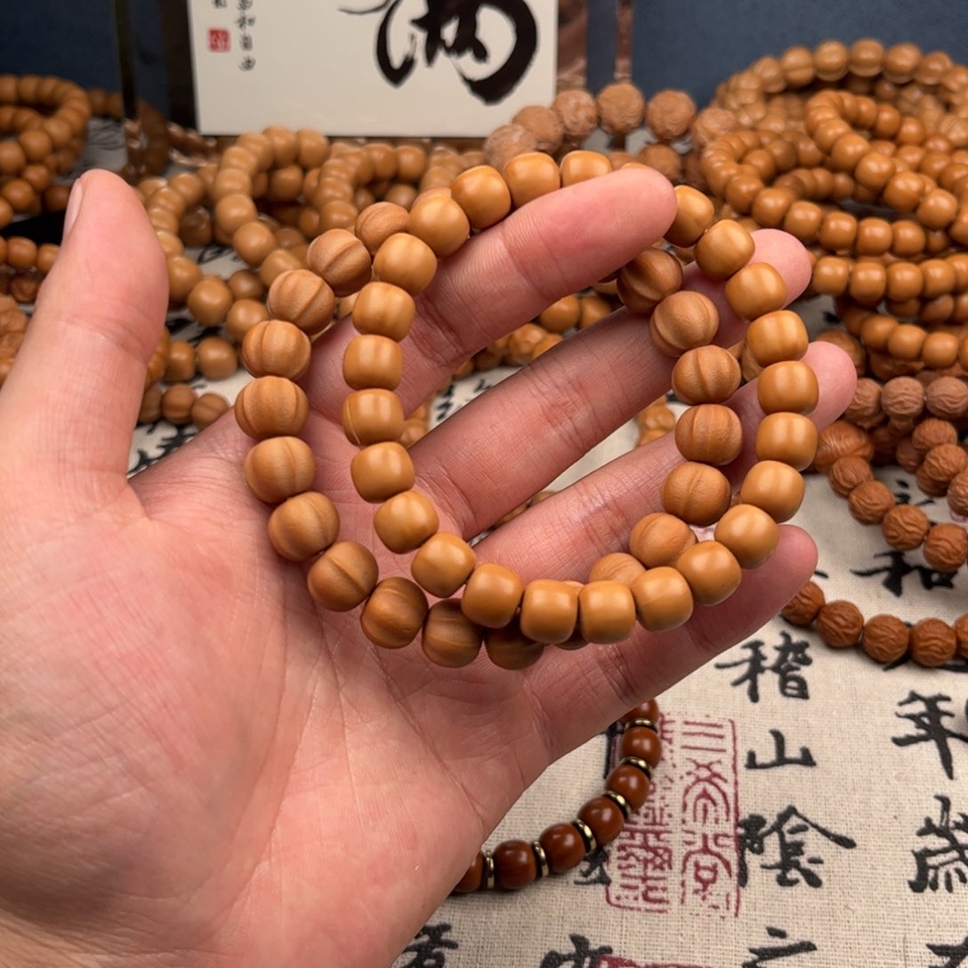 锟***。猴头核桃手串鲨鱼云天