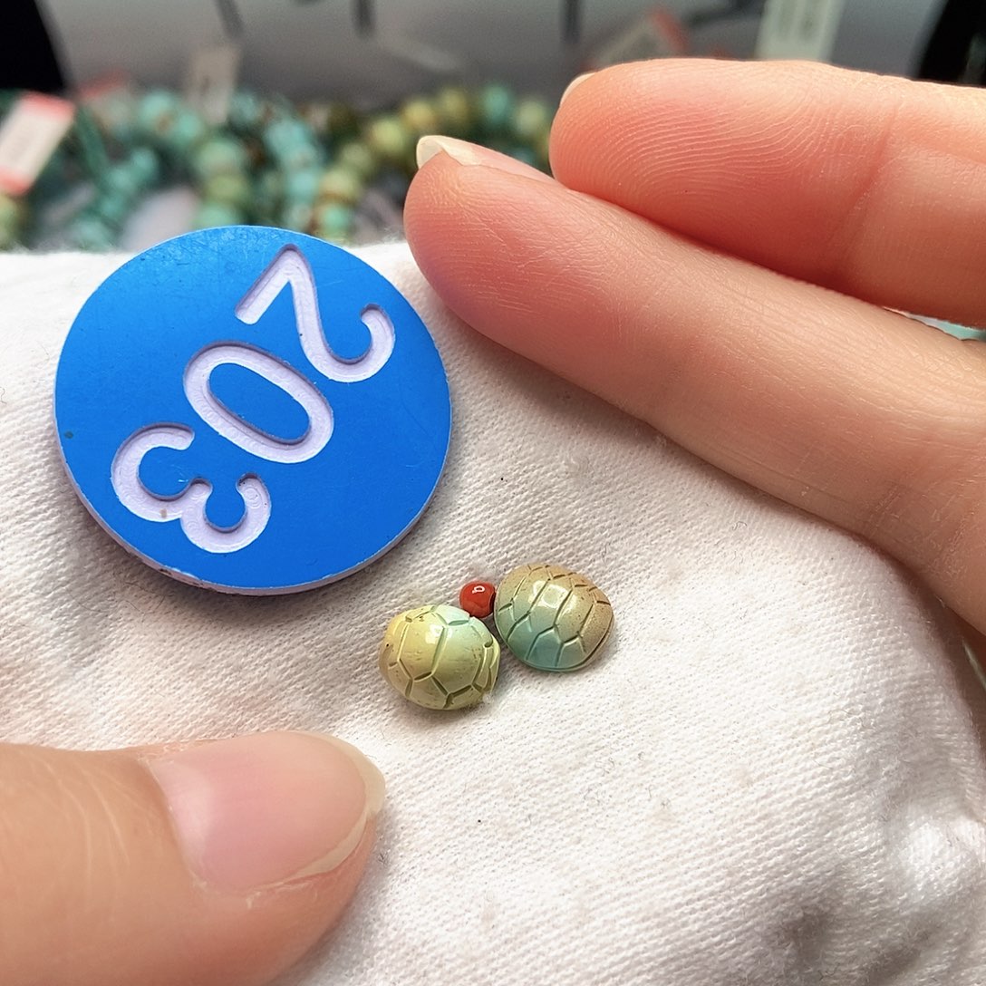 南红玛瑙未镶嵌珠宝奇石