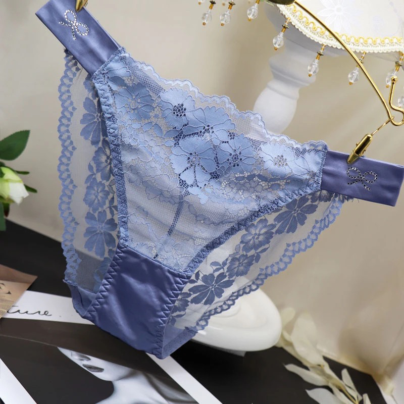 法式轻奢浪漫低腰薄款无痕钻饰蕾丝提花内裤女