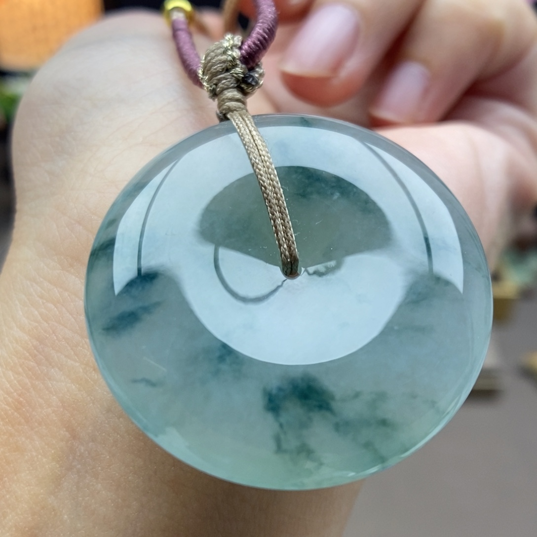 翡翠未镶嵌颈饰吊坠70