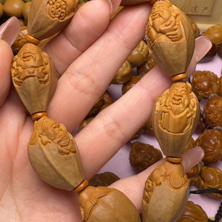 橄榄核手串/手链八大财神