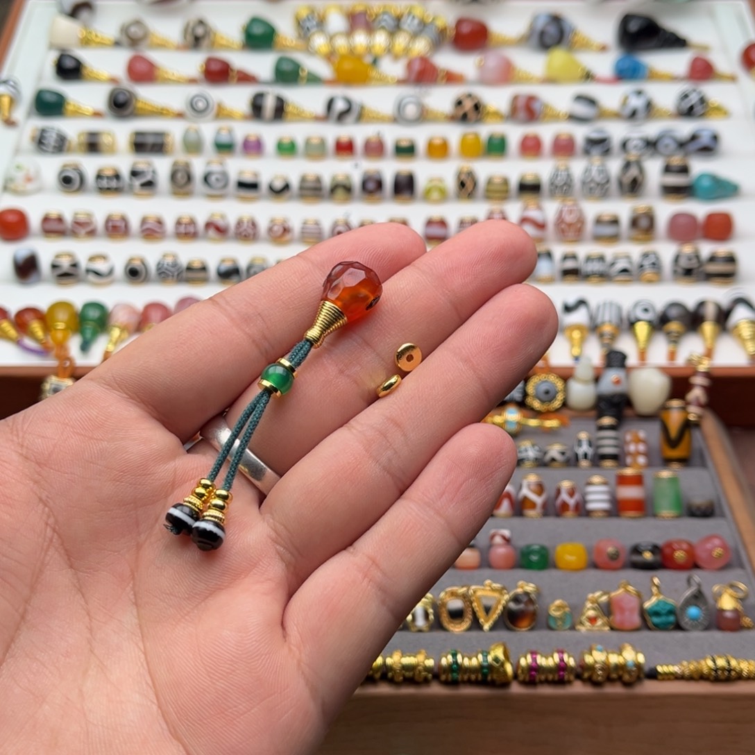 十***氵玛瑙/玉髓未镶嵌单珠