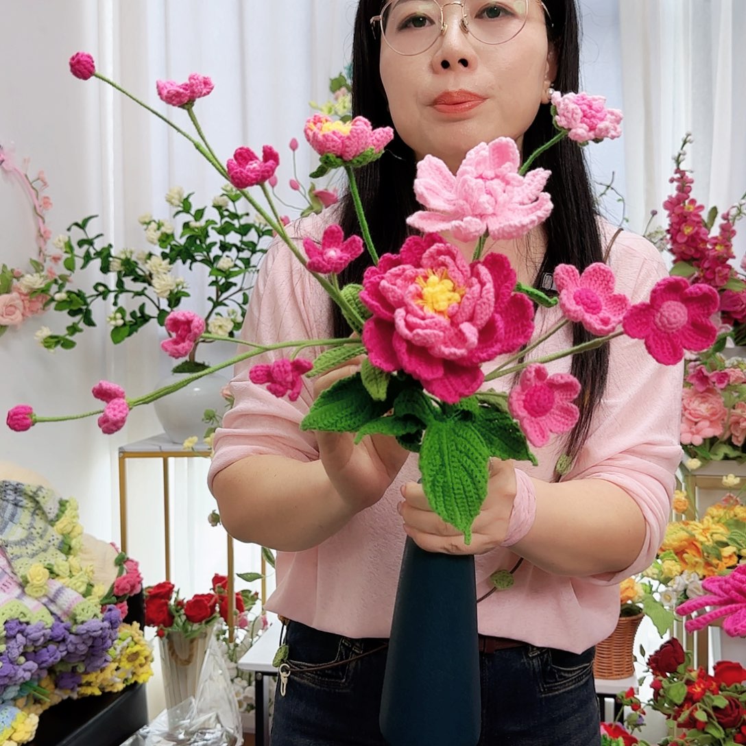 莱赛尔纤维棉手工钩织花束