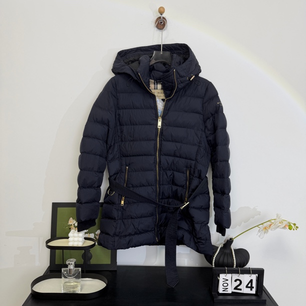 99新 BURBERRY/博柏利 巴宝莉长款收腰羽绒服