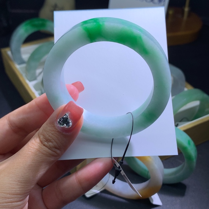定制翡翠未镶嵌天然翡翠