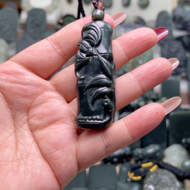 和田玉（青玉）竹子吊坠未镶嵌