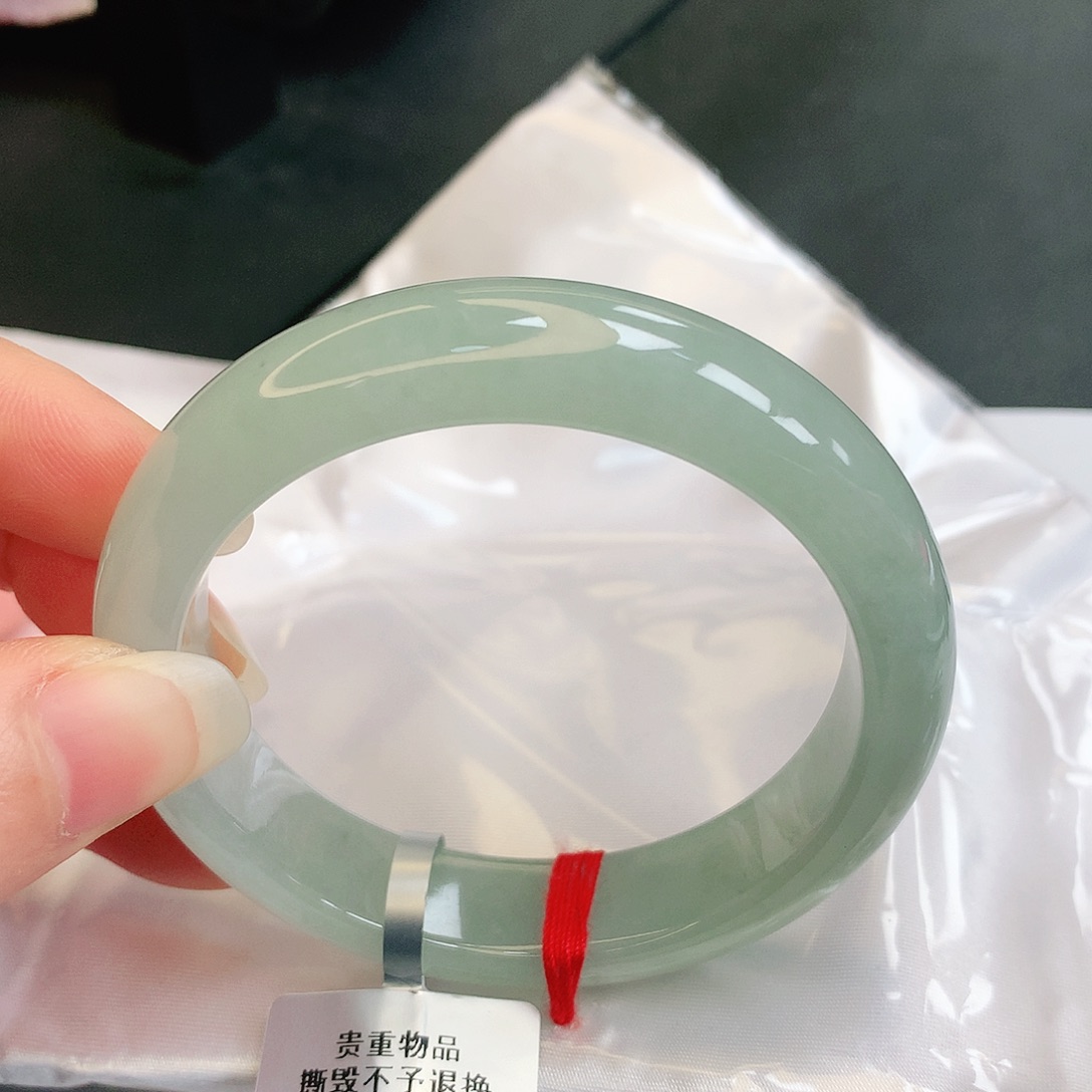 【闪购商品】翡翠手镯未镶嵌缅甸天然a货翡翠