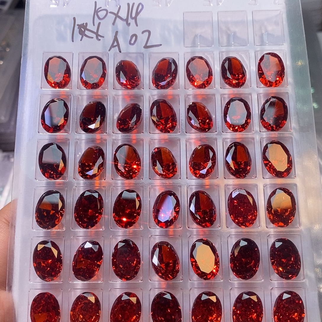 10*14 1颗 旦锆石（处理）