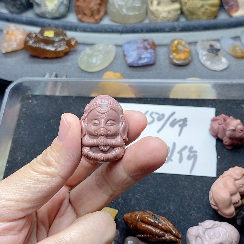 【闪购商品】定制石英质玉吊坠未镶嵌