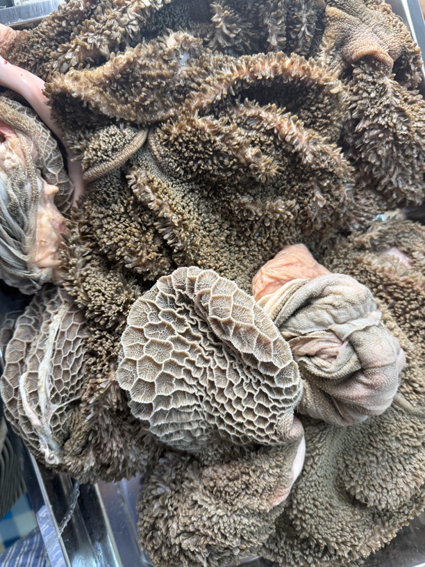 清真生羊肚（带油带脾，回家简单清洗，酱卤，凉拌，做肚丝汤都可以）