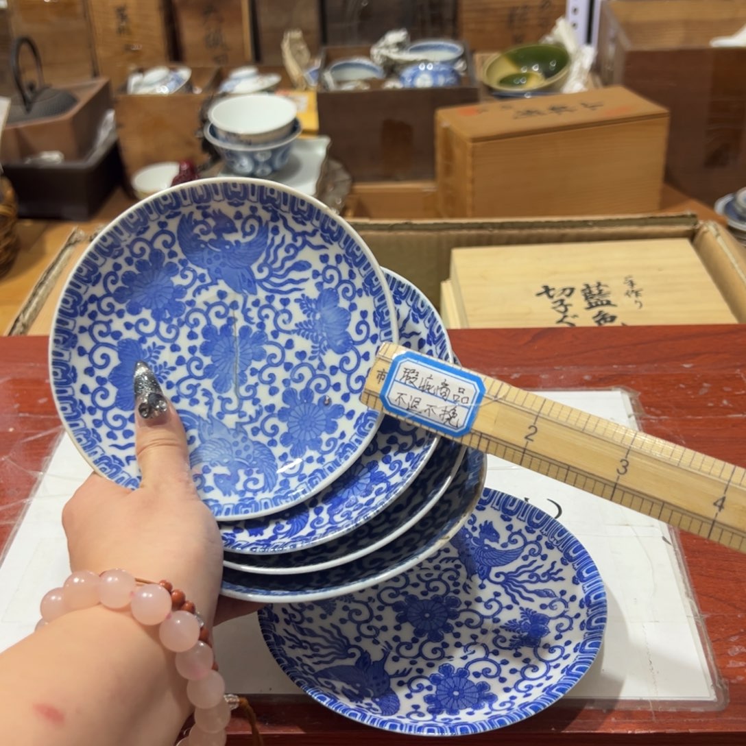 好看的瓷器小杯杯