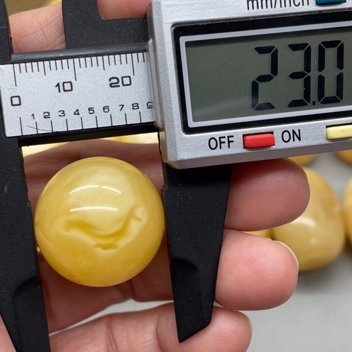 琥珀裸石未镶嵌蜜蜡