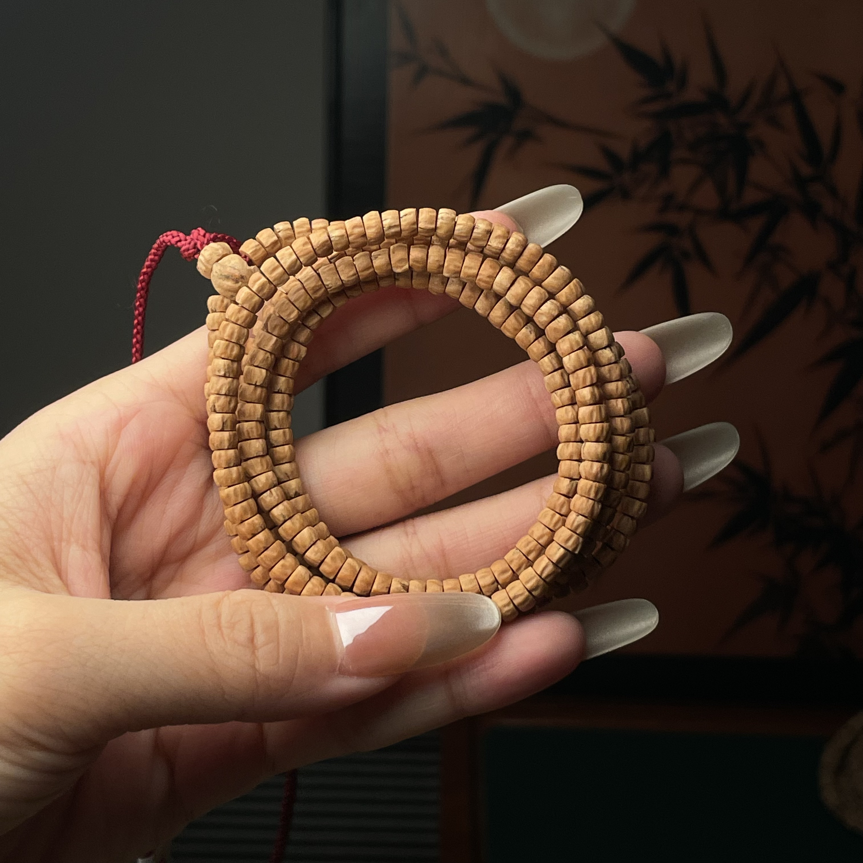 热振红皮小药片尺寸4mm左右