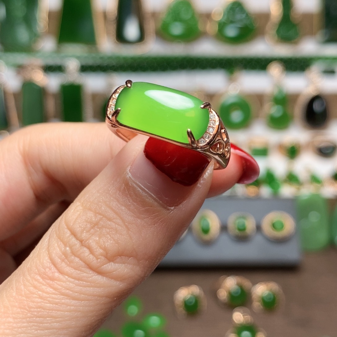 和田玉戒指未镶嵌