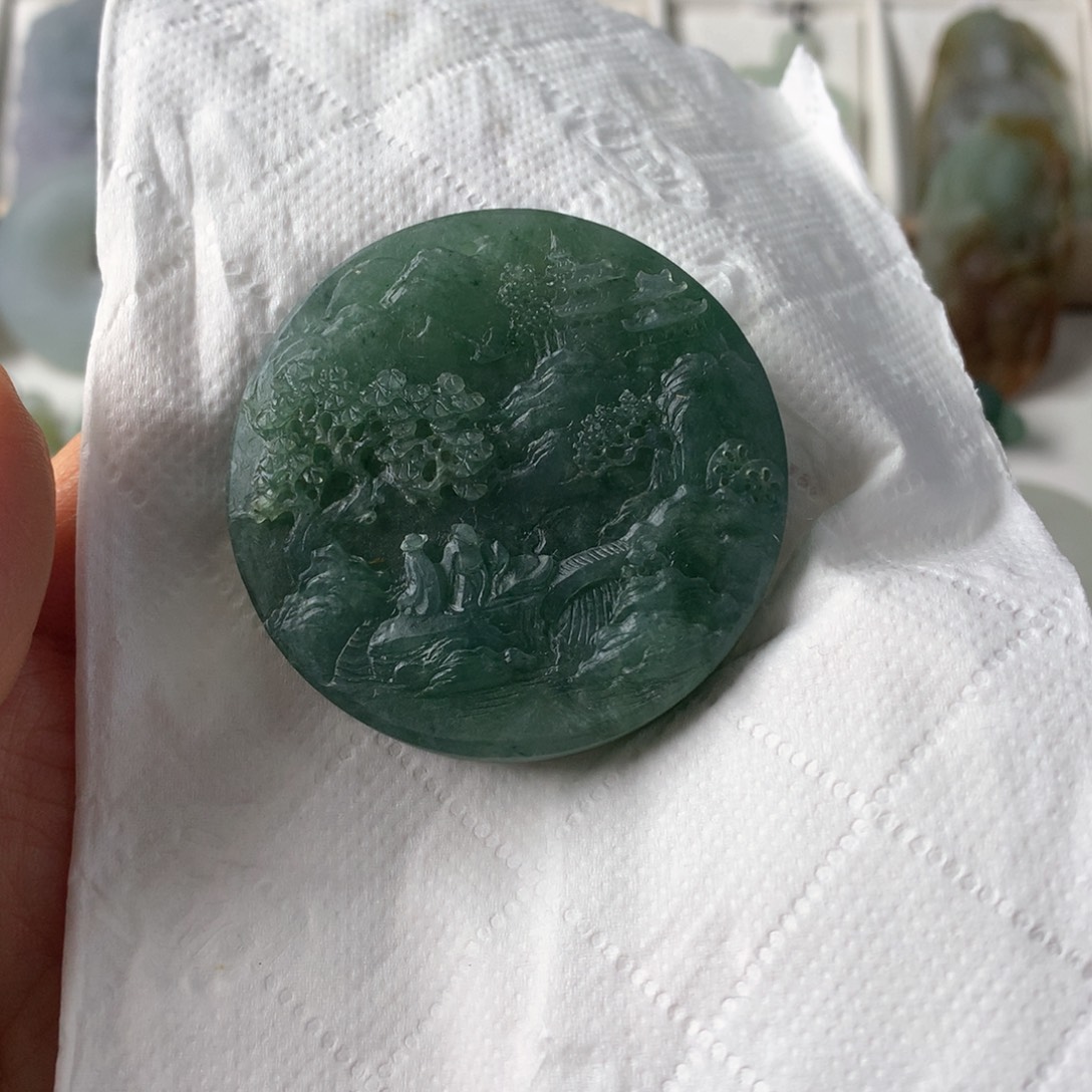 定制翡翠未镶嵌山水 毛货 无鉴赏期