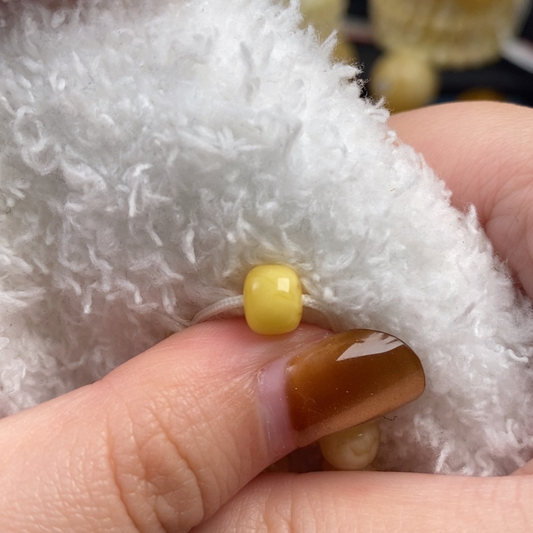 蜜蜡未镶嵌珠宝奇石卡7