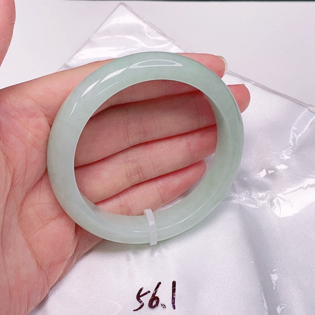 【闪购商品】翡翠手镯未镶嵌正圈