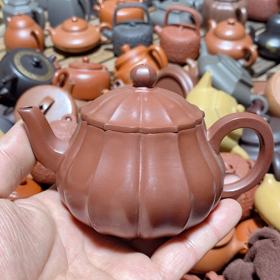 紫砂茶壶欢迎各位光临惠顾