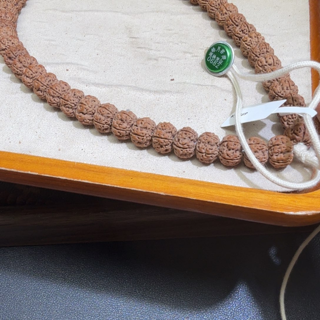 ****萌吊坠金刚菩提12收藏手持凹底梅花