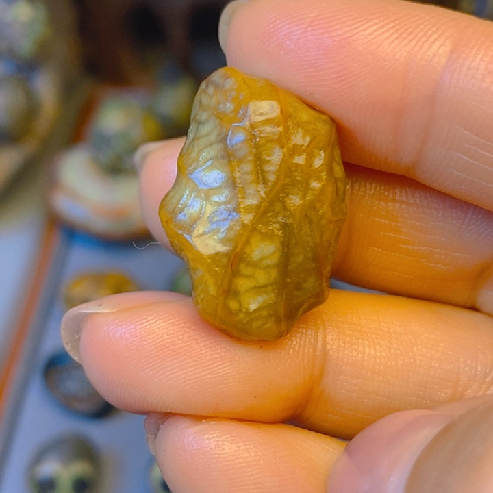 石材外蒙眼睛石不退不换默认瑕疵