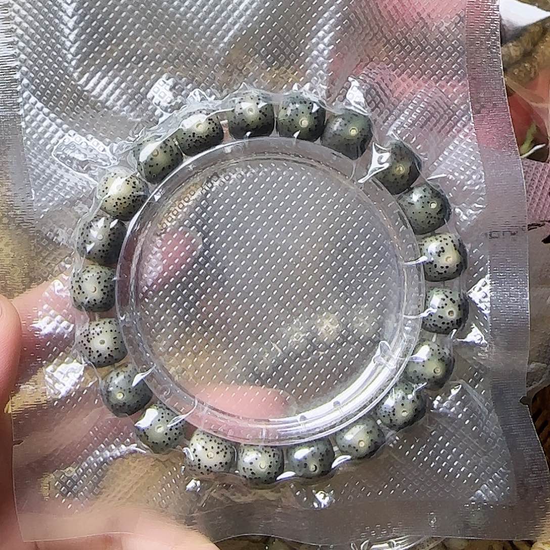 颜***绘星月菩提手串星月菩提