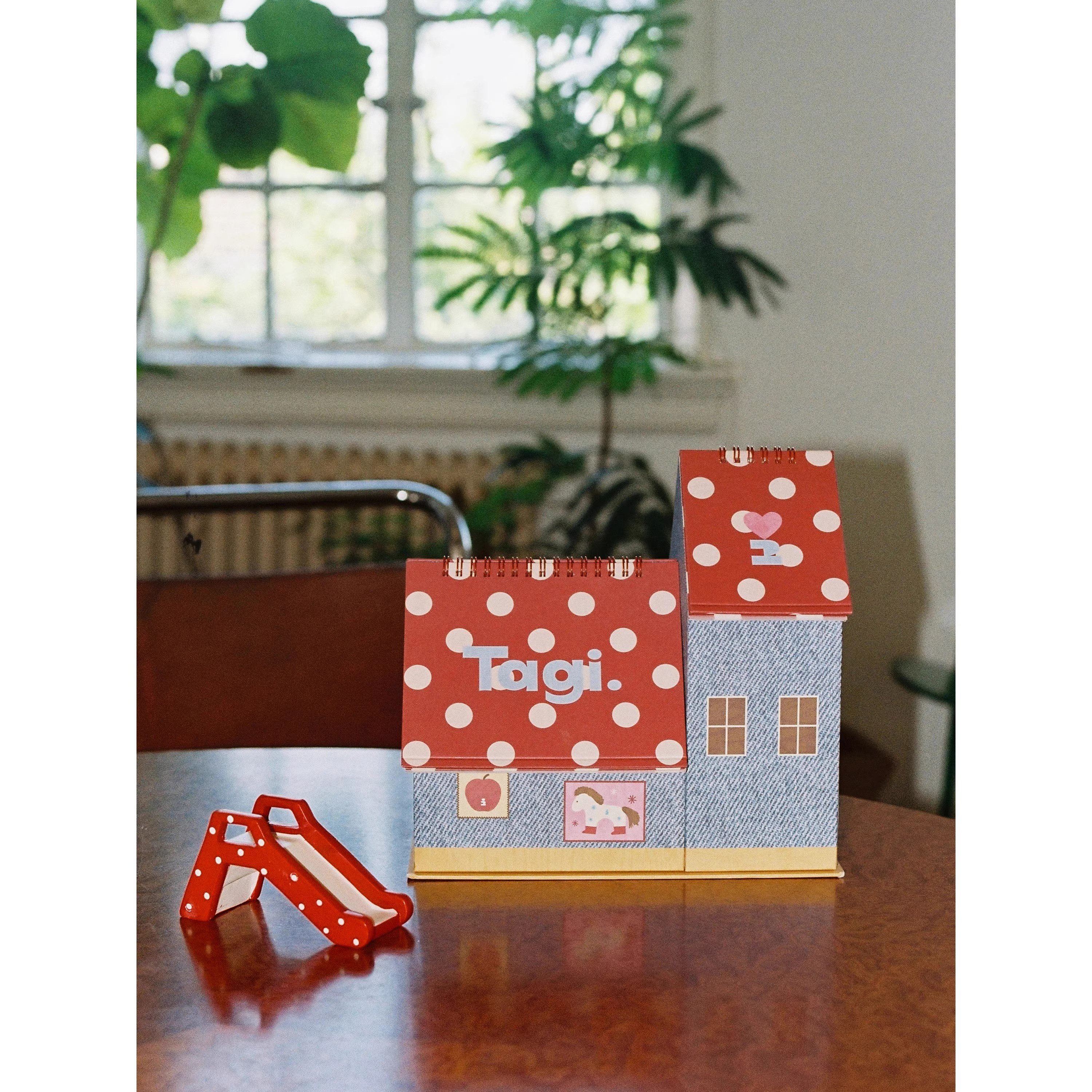 TG想象《塔皮屋》移动小别墅房子收纳创意日历新年礼物