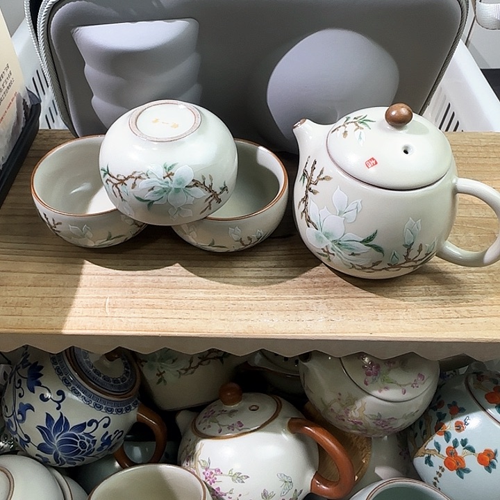 优一堂玉兰龙蛋壶一壶三杯带包