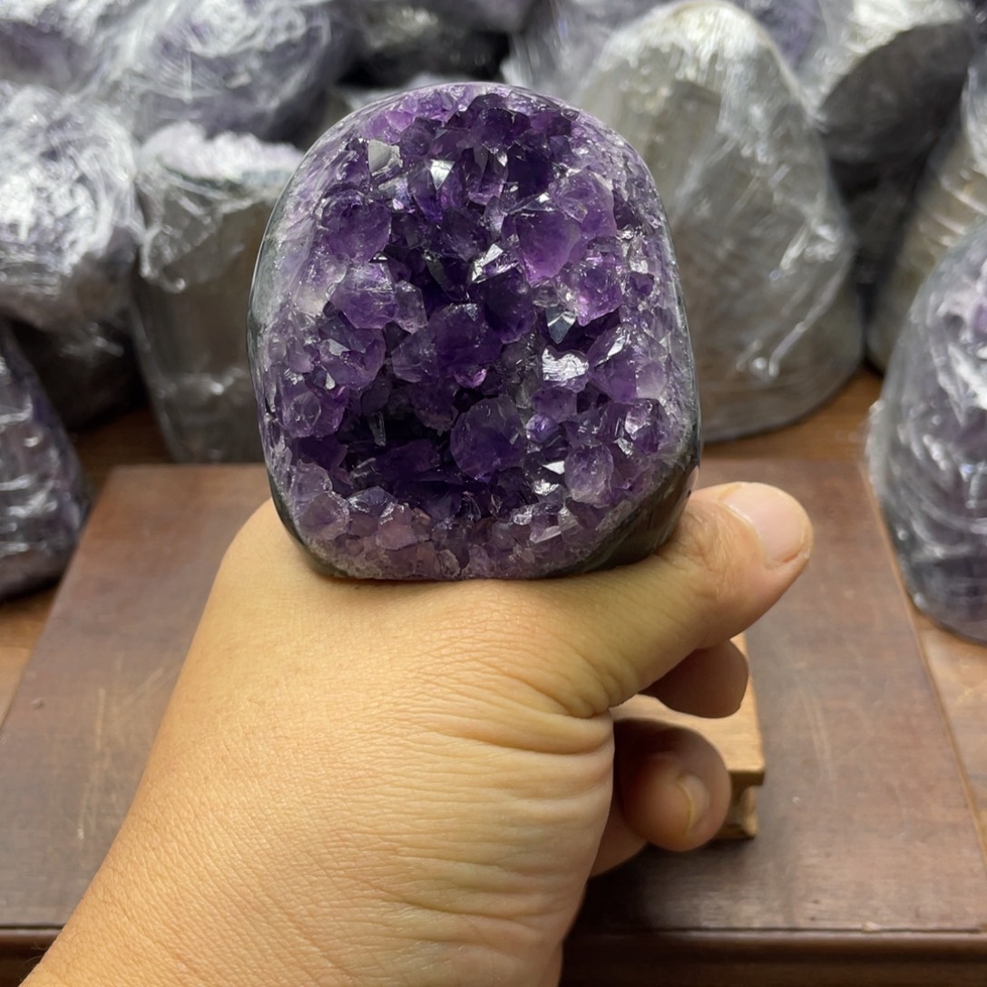 水晶大型摆件（非配饰）未镶嵌