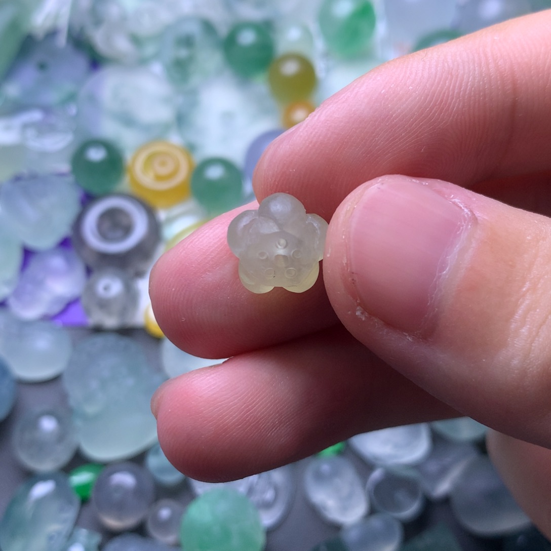 定制翡翠未镶嵌珠子