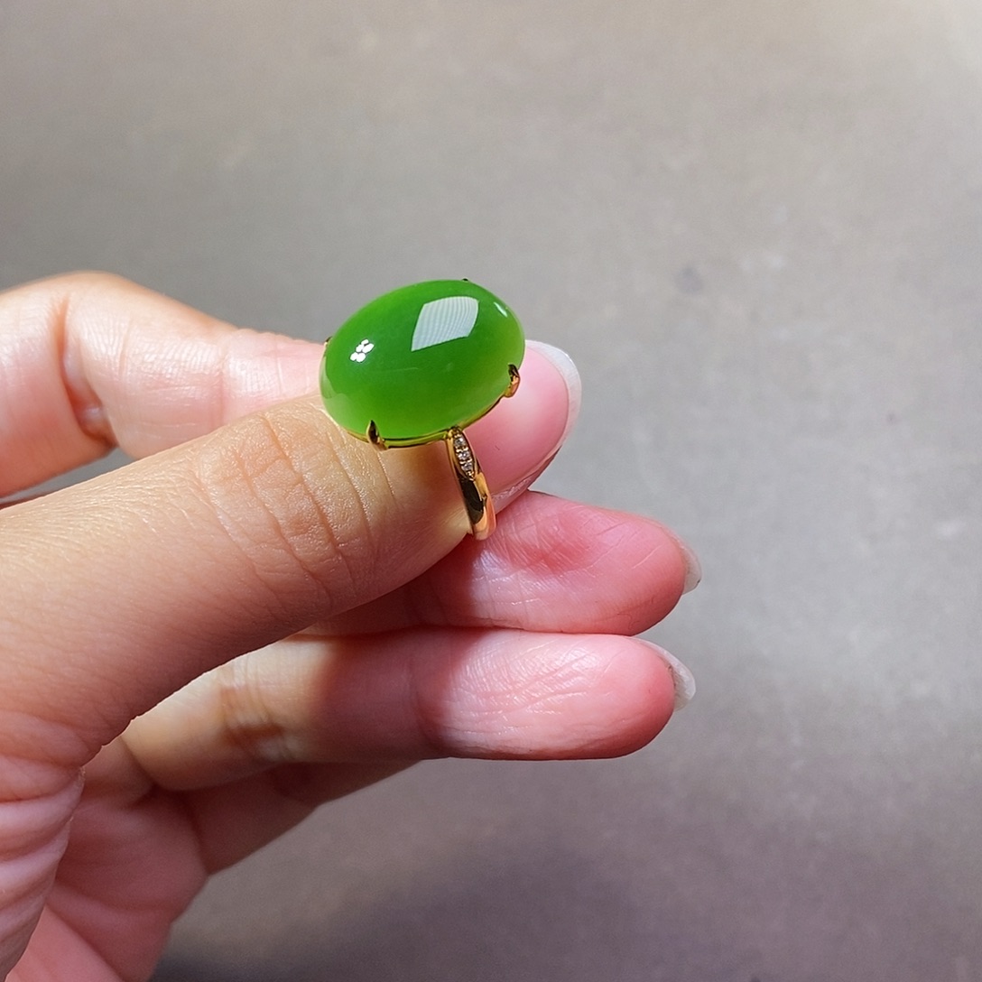 郑***大和田玉（碧玉）18K金镶嵌戒指